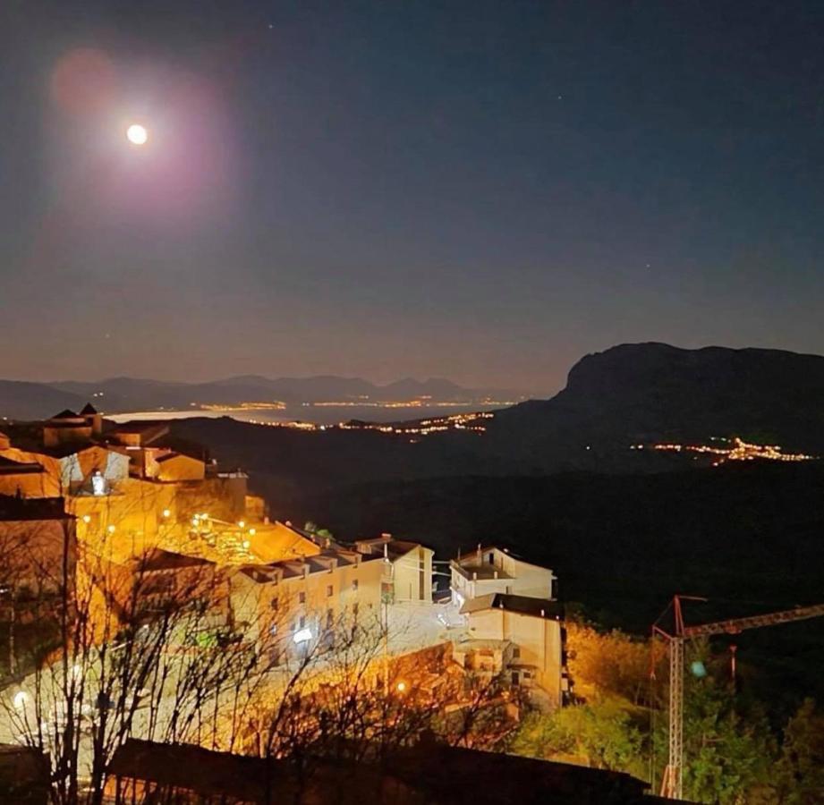 Agriturismo Ai Monaci Montano Antilia Zewnętrze zdjęcie